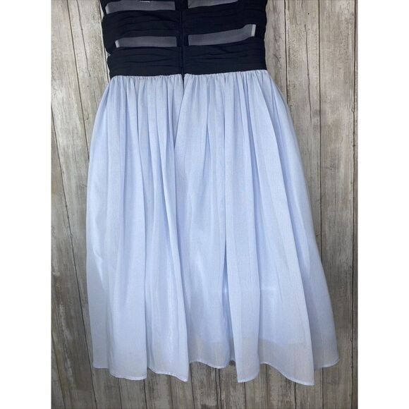 Hailey Logan By Adrianna Papell Chiffon Cut Out Cocktail Evening Dress Size 3/4 - Picture 9 of 12